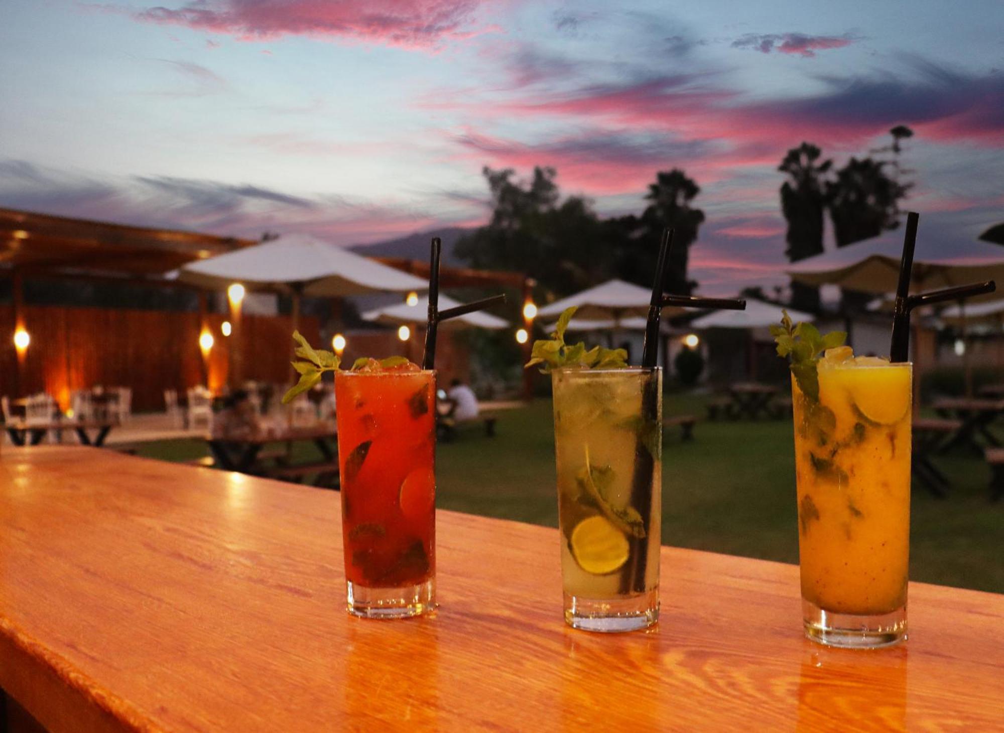 Los Andes - Restaurant & Bungalows Сиенегия Екстериор снимка